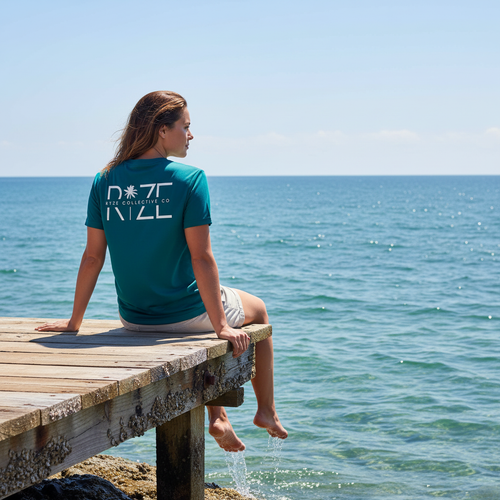 Ryze Collective – Female Teal Square